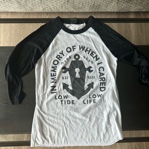 Dark Seas 3/4 fitted shirt